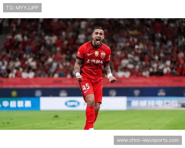 上海海港莱昂纳多高速带球策动反击，撼动中超赛场的神奇时刻