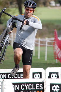 乐鱼体育网页登录-全国速度滑冰青年锦标赛新纪录再现，2021年全国速度滑冰比赛直播